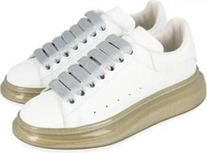 Alexander McQueen Low-Top Sneaker - Oversized Sneaker 'Larry' In White - Gr. 37 (EU) - in Weiß - für Damen