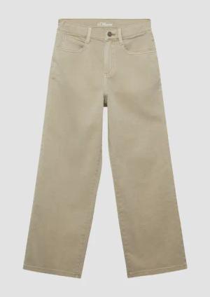 Baggy / Relaxed Fit / Mid Rise / Wide Leg