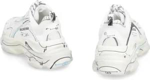 Balenciaga Low-Top Sneaker - Triple S Sneakers - Gr. 44 (EU) - in Weiß - für Damen