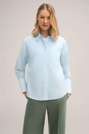 Baumwoll-Chambré-Hemdbluse in Hellblau