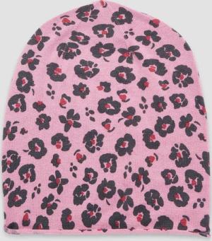 Beanie aus Feinstrick mit Leo-Print