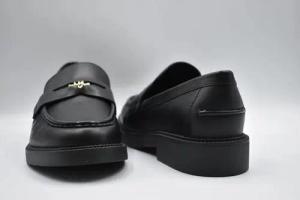 Black Leather Laced Flat Shoes - Gr. 10 - in Schwarz