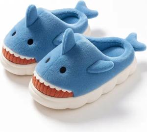 Corimori Flauschige Haifisch Pantoffeln Plüsch Hausschuhe (Packung, Geschenk) rutschfeste Sohle & weiches Innenfutter, Hai Slipper, EU Größe 36-37