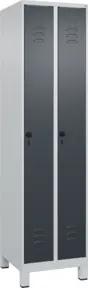 C+P Spind Classic PLUS, Füße, 2 Abteile, 1950x500x500mm, 7035/7016 Verschluss Sicherheits-Drehriegel 3 Garderobenhaken