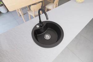 Faizee Home Granitspüle Vela Ø 49cm verschiedene Farben wahlweise mit o. ohne Armatur