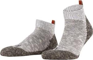 FALKE Haussocken Lodge Homepad mit Plüschsohle & rutschhemmenden Noppen, atmungsaktiv