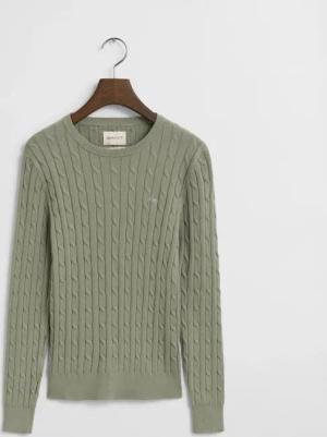 Gant "STRETCH COTTON CABLE C-NECK" mit Logostickerei auf der Brust