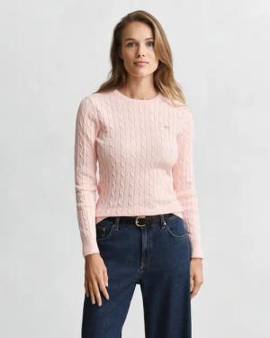 Gant "STRETCH COTTON CABLE C-NECK" mit Logostickerei auf der Brust