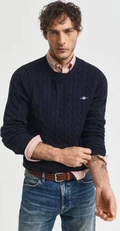 Gant Strickpullover COTTON CABLE C-NECK mit Wappen-Logostickerei auf der Brust