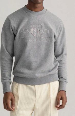 Gant Sweatshirt D1. TONAL ARCHIVE SHIELD C-NECK mit Logostickerei auf der Brust