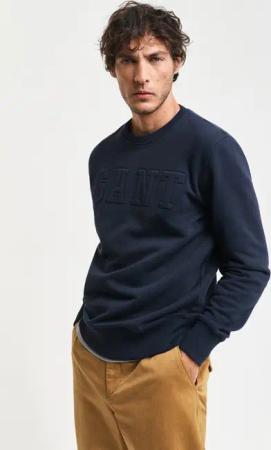 Gant Sweatshirt EMBOSSED C-NECK SWEAT eine erhabene GANT-Grafikprägung auf der Brust
