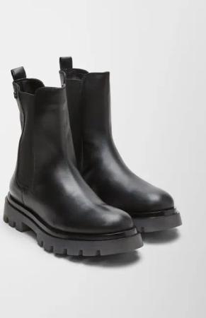 Gefütterte Lederstiefel