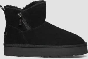 Gefütterte Stiefel aus Rindsleder