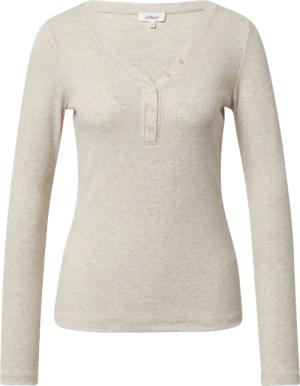 Geripptes Longsleeve mit Henleyausschnitt
