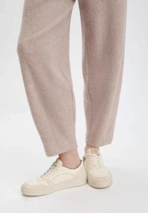 hessnatur Damen Court Sneaker aus chromfrei gegerbtem Leder - weiß - Größe 37