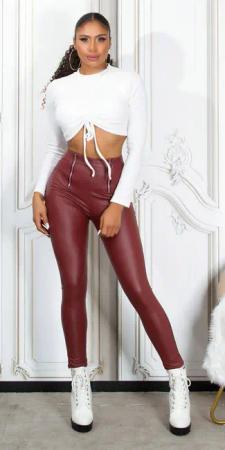 Highwaist-Leggings aus glattem Kunstleder-Stretch mit markanten Zier-Reißverschlüssen vorne und formendem Taillenbund ohne Gummizug für eine körpernahe Passform