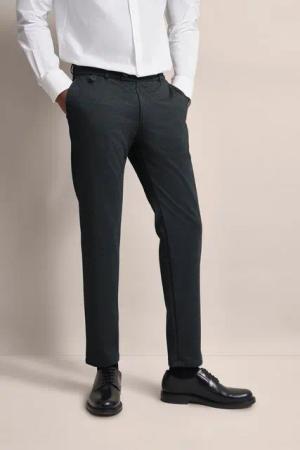 bugatti Chinohose mit modernem Schnitt