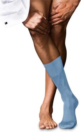 FALKE Socken No. 9 Pure Fil d´Écosse (1-Paar) mit reiner ägyptischer Baumwolle