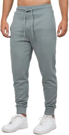 Reichstadt Jogginghose Moderne Sporthose 23RS035 (1-tlg) Mit eleganten Details