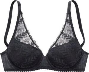 LASCANA Schalen-BH Amira mit Spacer-Schalen und modischem High-Apex Schnitt, Dessous