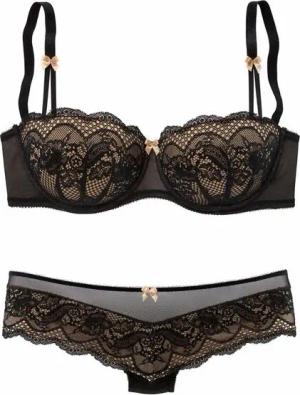 s.Oliver Set: Schalen-BH (Set, 2-tlg., mit Low Waist Panty) mit feiner, blumiger Spitze und zarten Zierschleifen, sexy Dessous
