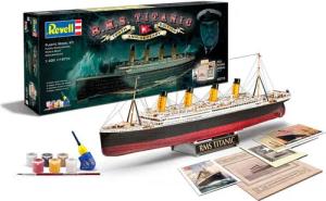 Revell® Modellbausatz Geschenkset 100 Jahre R.M.S. Titanic, Made in Europe