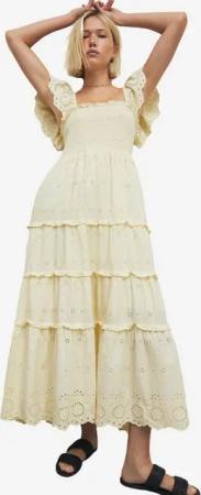 Next Sommerkleid Gerafftes Sommerkleid mit Stickereien (1-tlg)