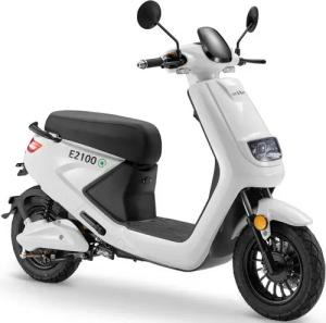 Luxxon E-Motorroller E2100, 2000 W, 45 km/h, bis zu 50 km Reichweite, mit Straßenzul., 2 Sitzplätze, für Erwachsene
