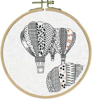 Le Bonheur des Dames Kreativset Le Bonheur des Dames Freestyle Stickpackung "Heißluftballons Monochrom, (embroidery kit by Marussia)