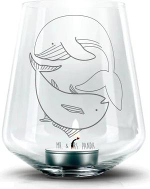 Mr. & Mrs. Panda Windlicht Walfisch Thunfisch - Transparent - Geschenk, Teelicht Glas mit Gravur (1 St), Romantische Textgestaltung