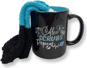 Capelli New York Tasse Geschenkset aus Tasse und Kuschelsocke