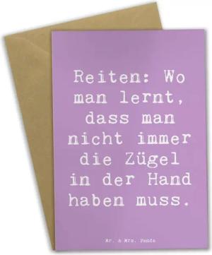 Mr. & Mrs. Panda Grußkarte Reiten Freiheit - Lavendeltraum - Geschenk, Lebensweise, Ansichtskart, Hochwertiger Karton