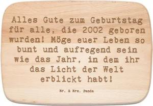 Mr. & Mrs. Panda Frühstücksbrett 2002 Geburtstag - Transparent - Geschenk, spannende Abenteuer, Küchen, Birkenholz, (1-St), Exquisite Lasergravur