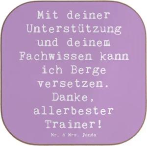 Mr. & Mrs. Panda Getränkeuntersetzer Bester Trainer - Lavendeltraum - Geschenk, Berge versetzen, Getränkeu, 1-tlg., Liebevolle Motive