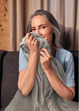 Fleece-Decke - taupe - Gr. Einheitsgröße von Goldner Fashion