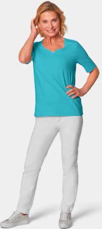 T-Shirt mit charmantem Ausschnitt und Schmucksteinchen - türkis - Gr. 46 von Goldner Fashion