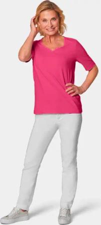 T-Shirt mit charmantem Ausschnitt und Schmucksteinchen - pink - Gr. 21 von Goldner Fashion