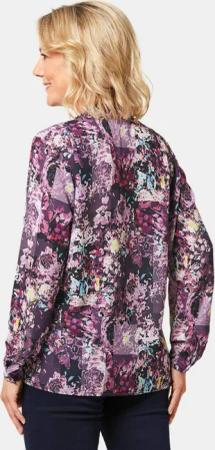 Druckbluse in exotischem Muster - flieder / lila / gemustert - Gr. 25 von Goldner Fashion