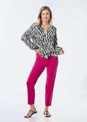 Bluse mit Tunika Ausschnitt - schwarz / weiß / gemustert - Gr. 20 von Goldner Fashion