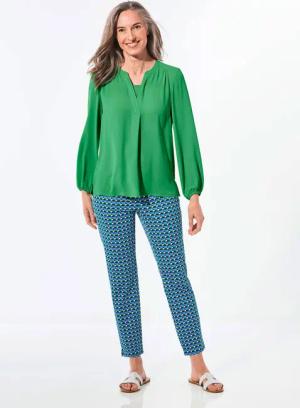 Bluse mit Tunika Ausschnitt - grün - Gr. 46 von Goldner Fashion