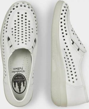 Slipper mit sommerlicher Lochung - weiß - Gr. 40 von Goldner Fashion