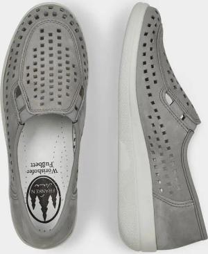 Slipper mit sommerlicher Lochung - grau - Gr. 40 von Goldner Fashion