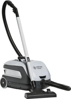 Nilfisk Bodenstaubsauger VP600 ECO HEPA EU Gewerbesauger 107418540, Gewerbestaubsauger, Staubsauger, Sauger, Hotelstaubsauger, Gewerbe, Hotel, Schule, Büro, HEPA H13 Filter, 8 Liter Staubbeutel, sehr niedriger Geräuschpegel, 15 m langes Kabel