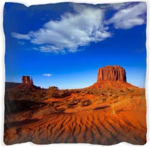 Wallario Dekokissen Monument Valley am Abend I, handgenäht