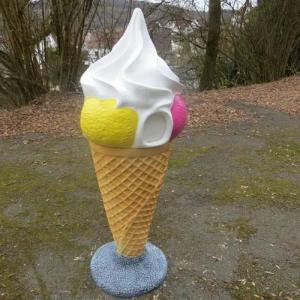 DEKO VERTRIEB BAYERN Skulptur Eis-Mülleimer 165cm Eistüte 3 Eis mit Sahne +Ständer Deko Werbefigur