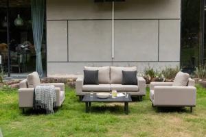 MANDALIKA Garden Gartenlounge-Set Outdoor Lounge Set Sava 100% wetterfest mit LIKA-TEX® Bezug