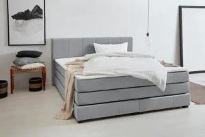 OTTO products Boxspringbett "Peetu", Taschenfederkern-Matratze, in 4 Breiten und 4 Farben, incl. Topper