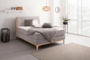 OTTO products Boxspringbett "Jelle", (5 St.), zertifizierte, recycelte Bezugsstoffe, verschiedene Ausführungen