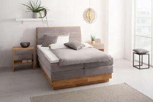 OTTO products Boxspringbett "Jenna", ohne LED-Beleuchtung, mit zertifizierten, recycelten Bezugsstoffen