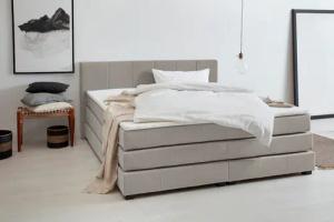 OTTO products Boxspringbett "Peetu", Taschenfederkern-Matratze, in 4 Breiten und 4 Farben, incl. Topper
